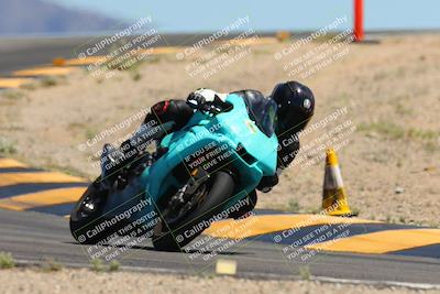 media/Apr-14-2024-SoCal Trackdays (Sun) [[70f97d3d4f]]/9-Turn 12 (115pm)/